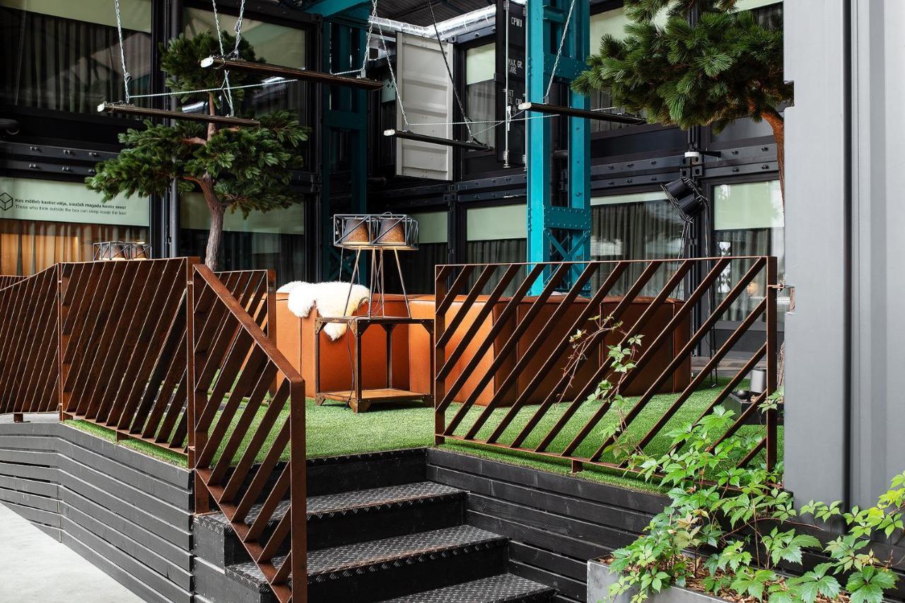 Hektor Container Hotel Tallinn Exterior foto